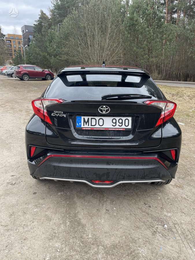 Toyota C-HR - 6