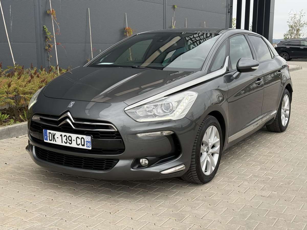 Citroën DS5 - 1