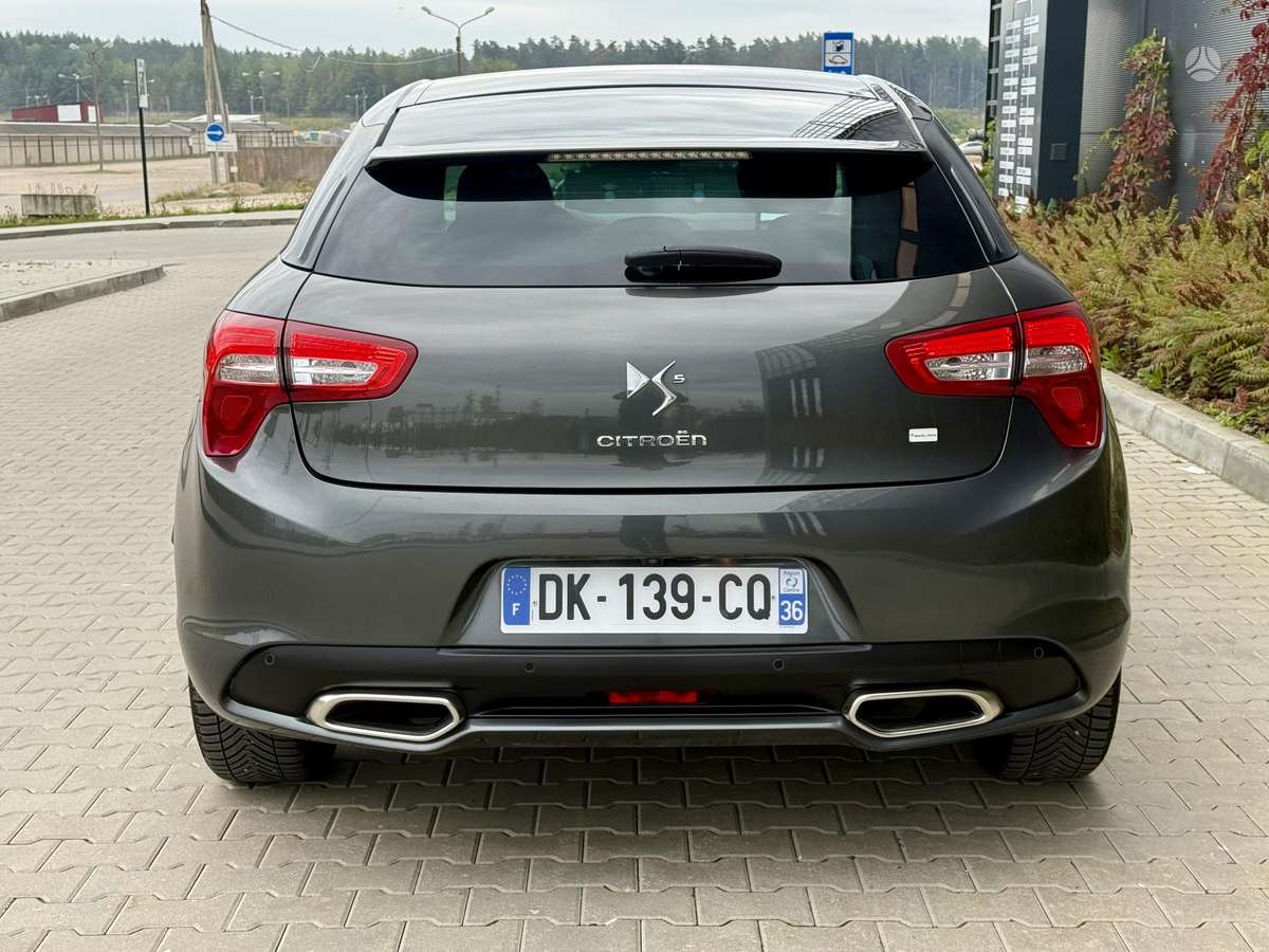 Citroën DS5 - 5