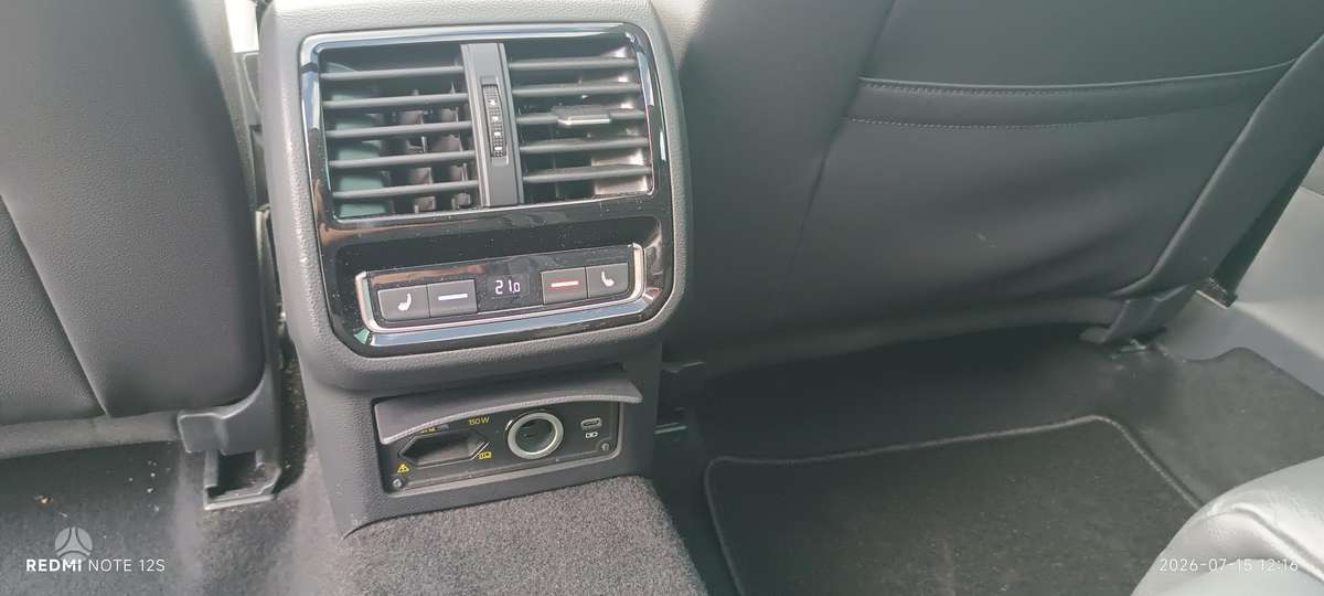 Volkswagen Passat - 7