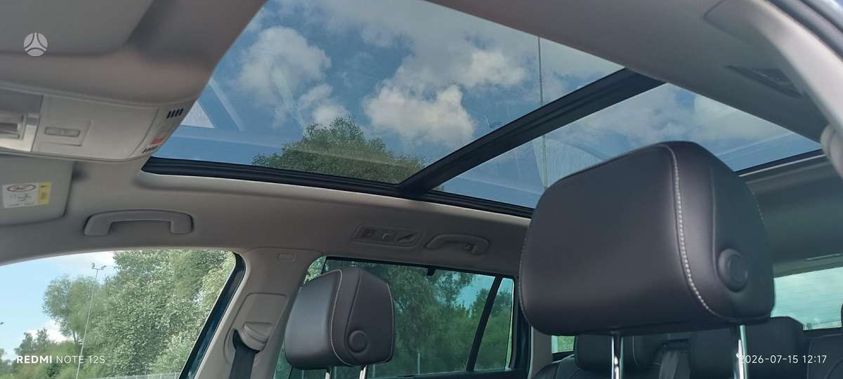 Volkswagen Passat - 10