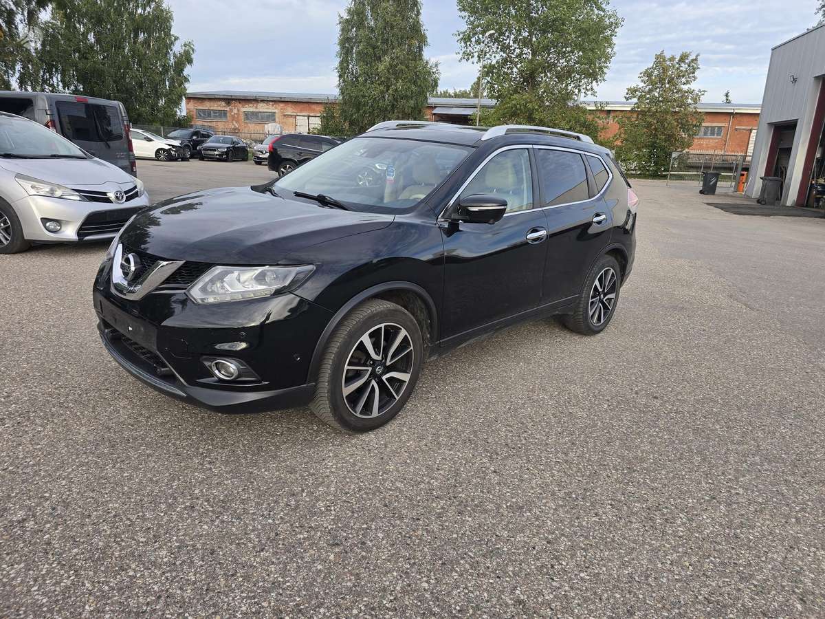 Nissan X-Trail - 2