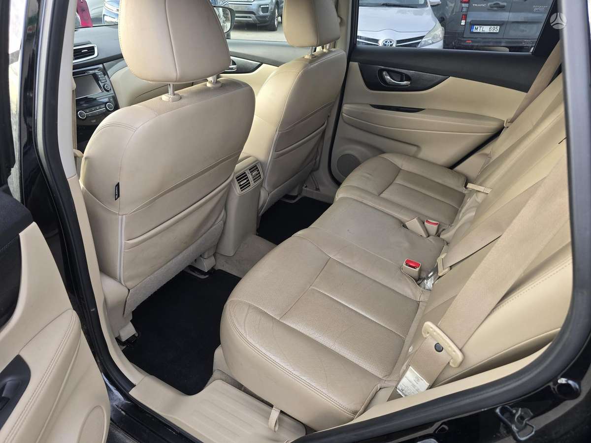 Nissan X-Trail - 9