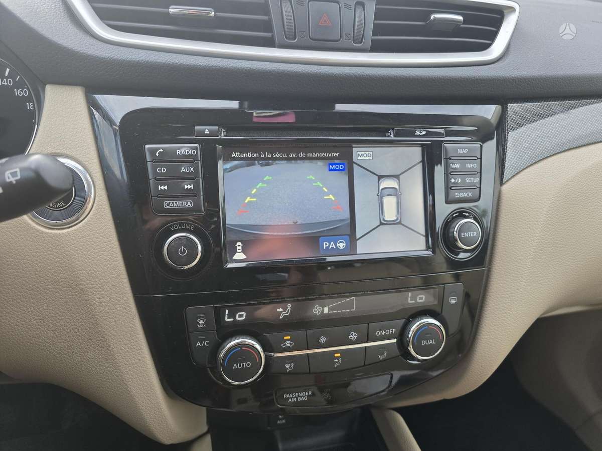 Nissan X-Trail - 11