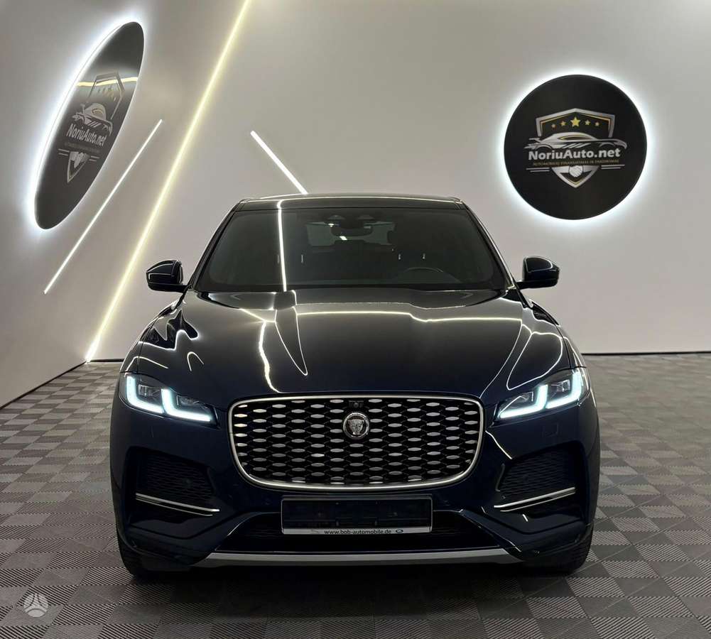 Jaguar F-Pace - 11