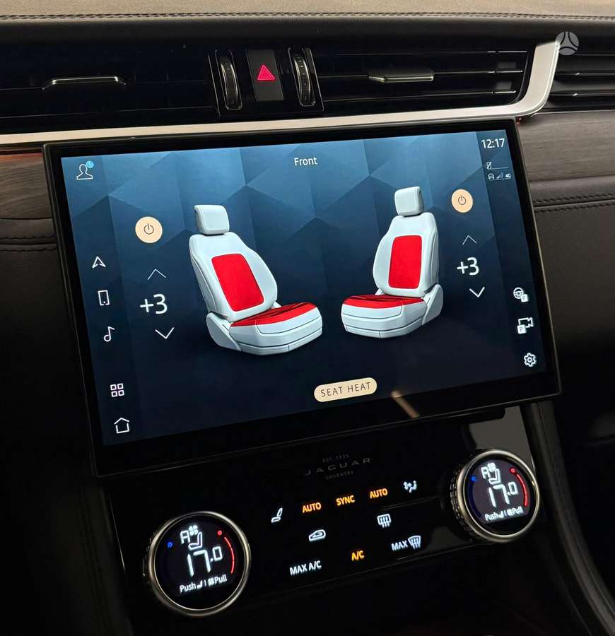 Jaguar F-Pace - 5