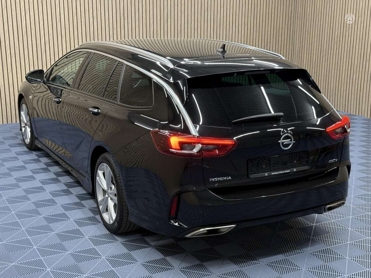 Opel Insignia - 11
