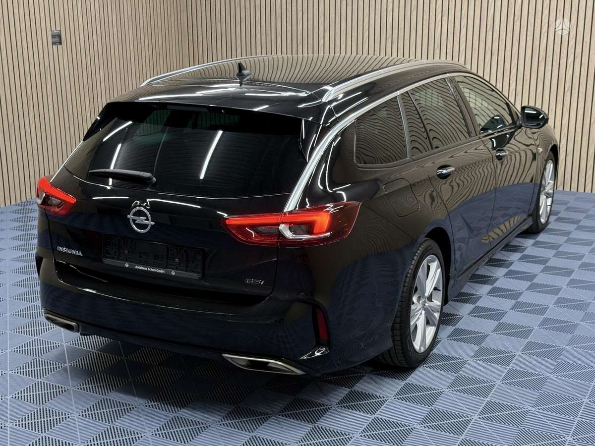 Opel Insignia - 12
