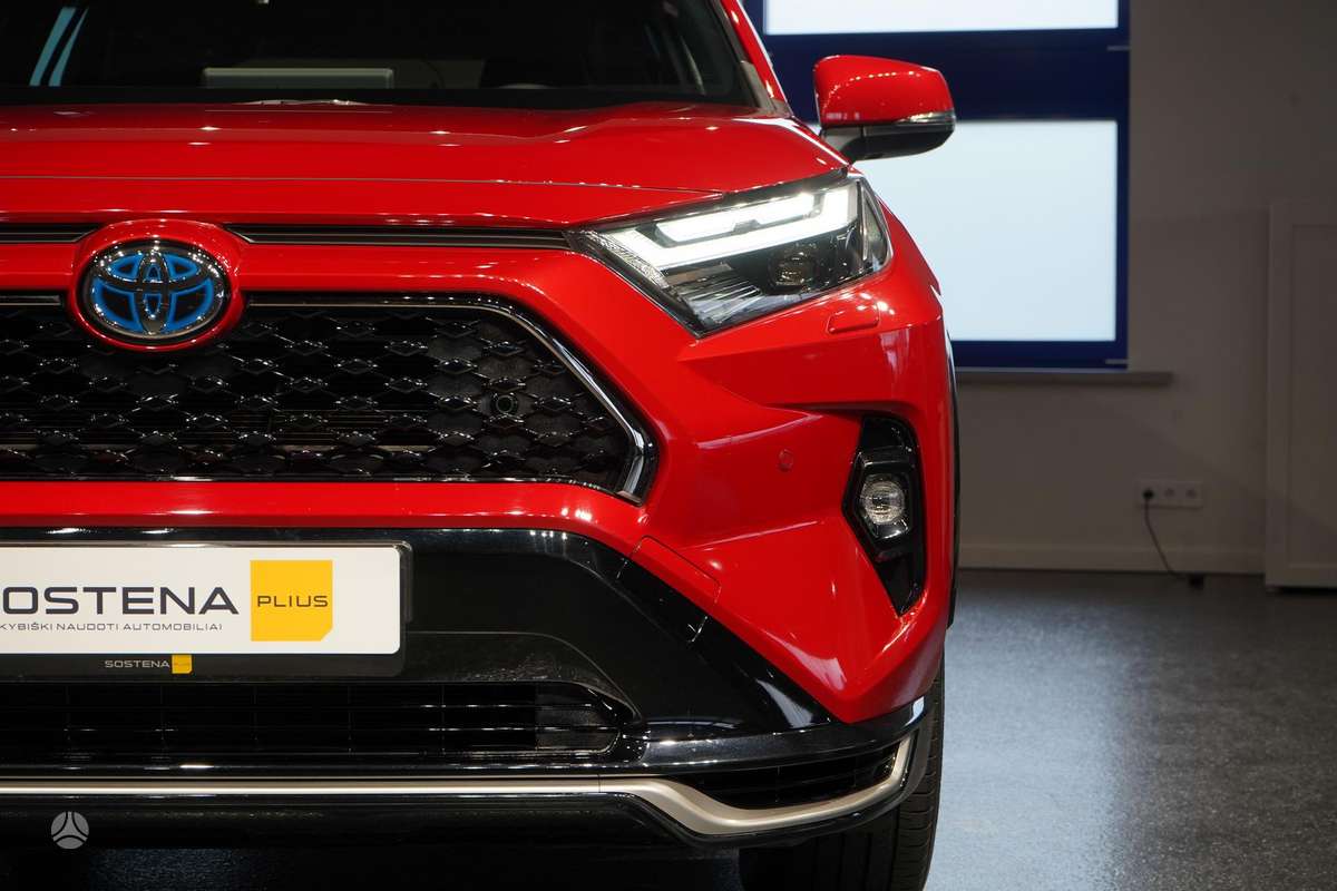 Toyota RAV4 - 4
