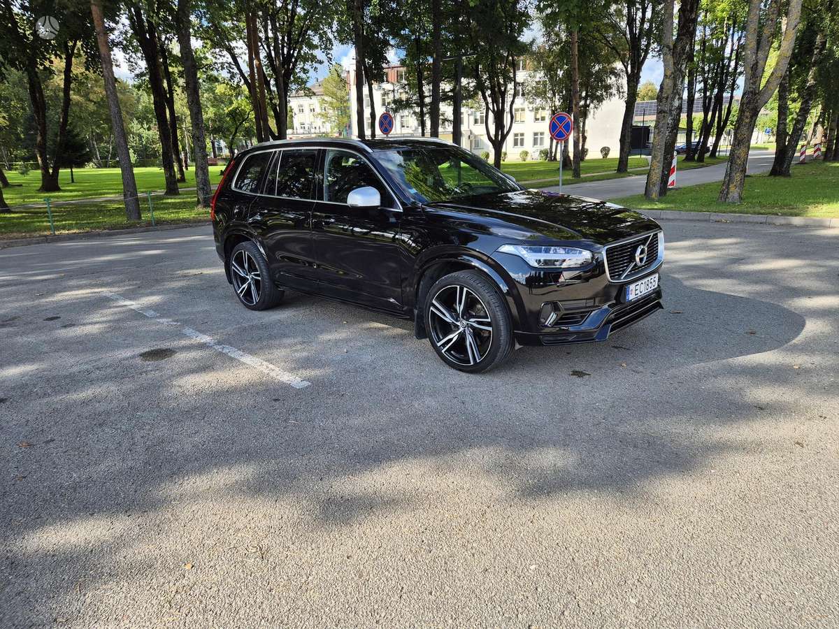 Volvo XC90 - 2