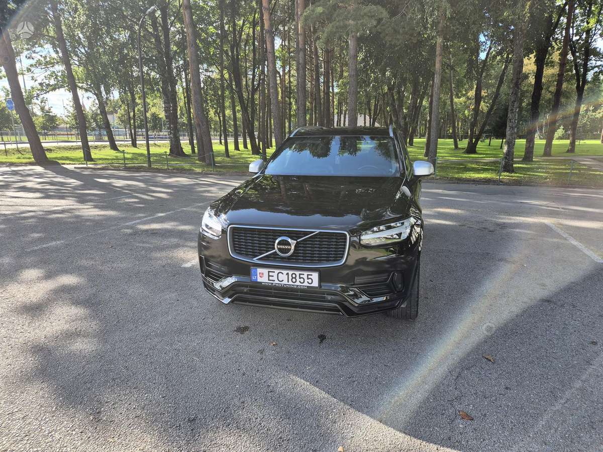 Volvo XC90 - 9