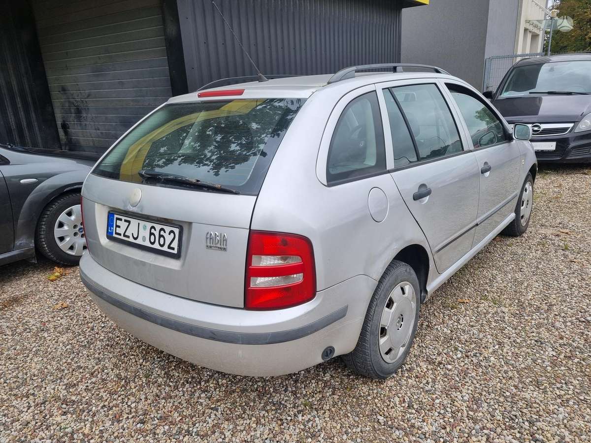 Škoda Fabia - 2