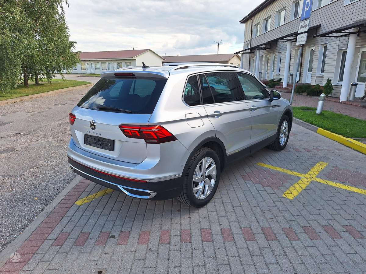 Volkswagen Tiguan - 8