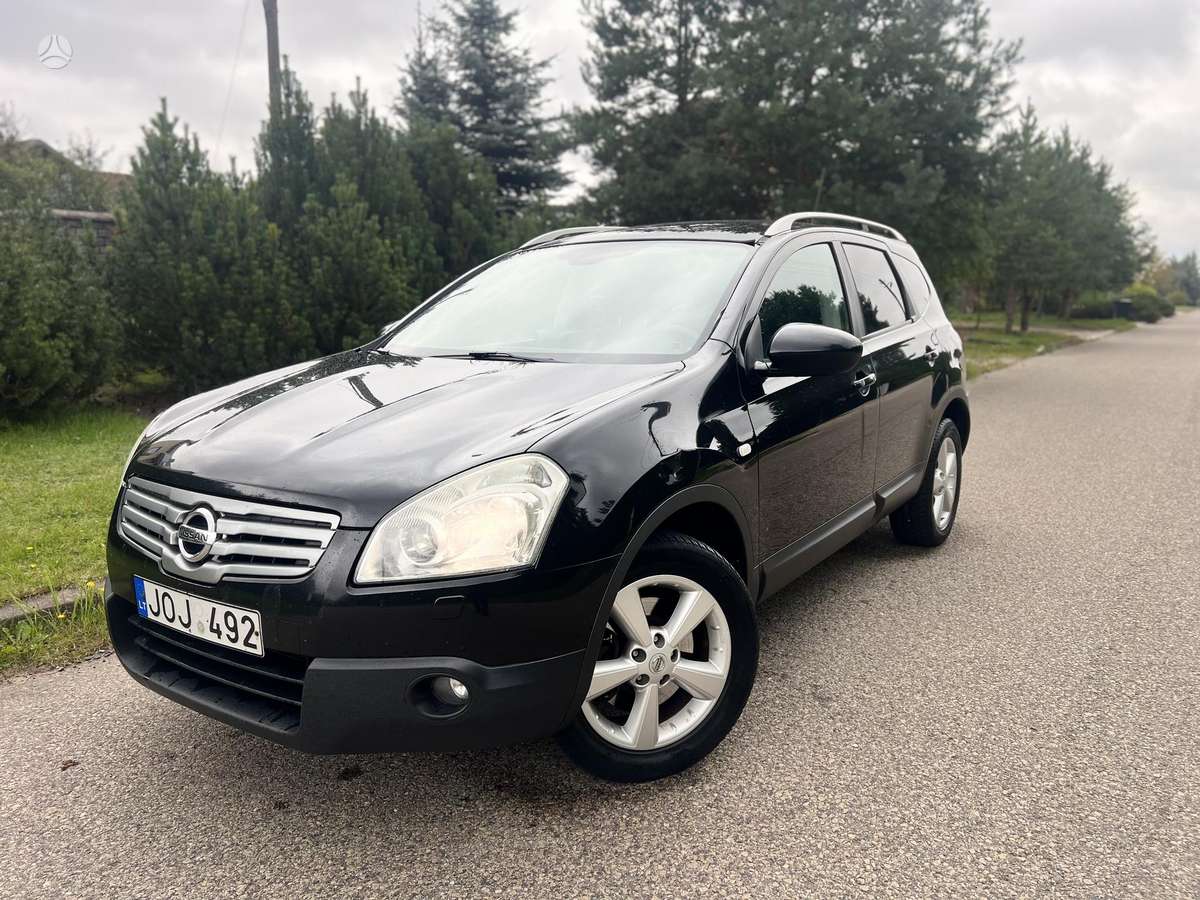 Nissan Qashqai+2 - 1