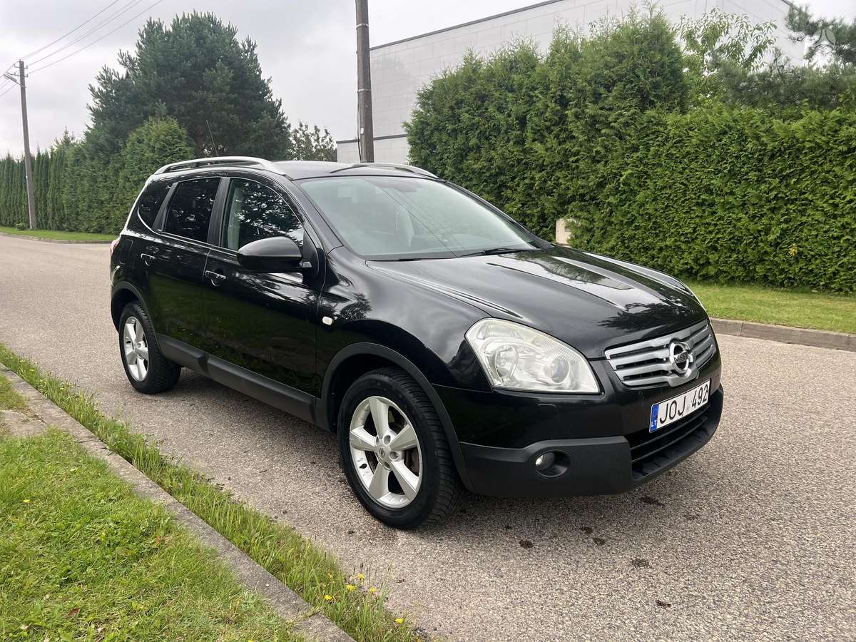 Nissan Qashqai+2 - 3