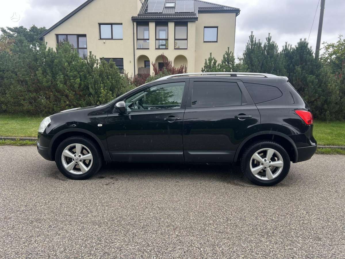 Nissan Qashqai+2 - 8