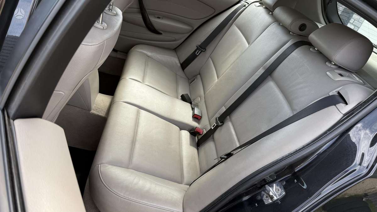 BMW 120, 2.0 l., Хэтчбек