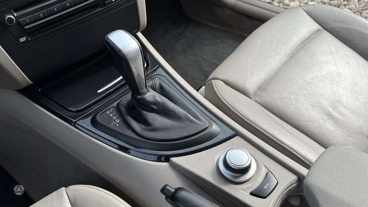 BMW 120, 2.0 l., Хэтчбек