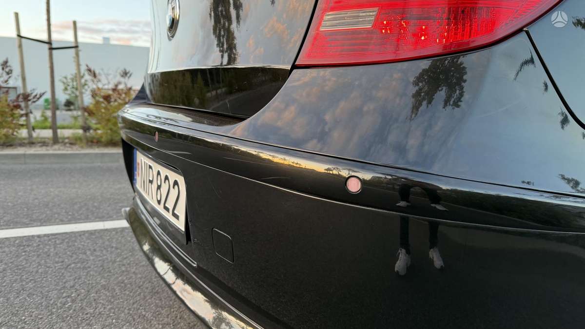 BMW 120, 2.0 l., Хэтчбек