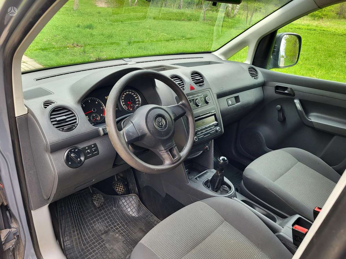 Volkswagen Caddy, 1.6 l., Минивэн
