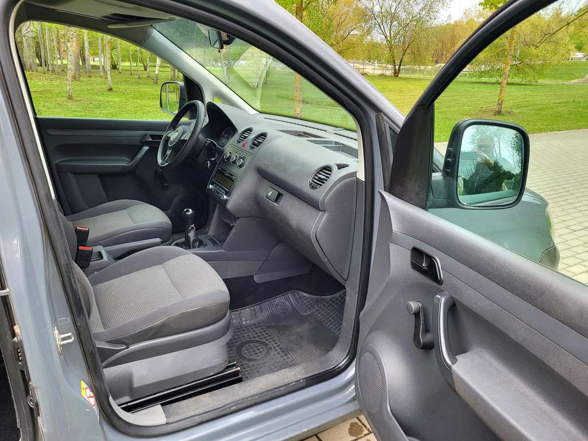 Volkswagen Caddy, 1.6 l., Минивэн