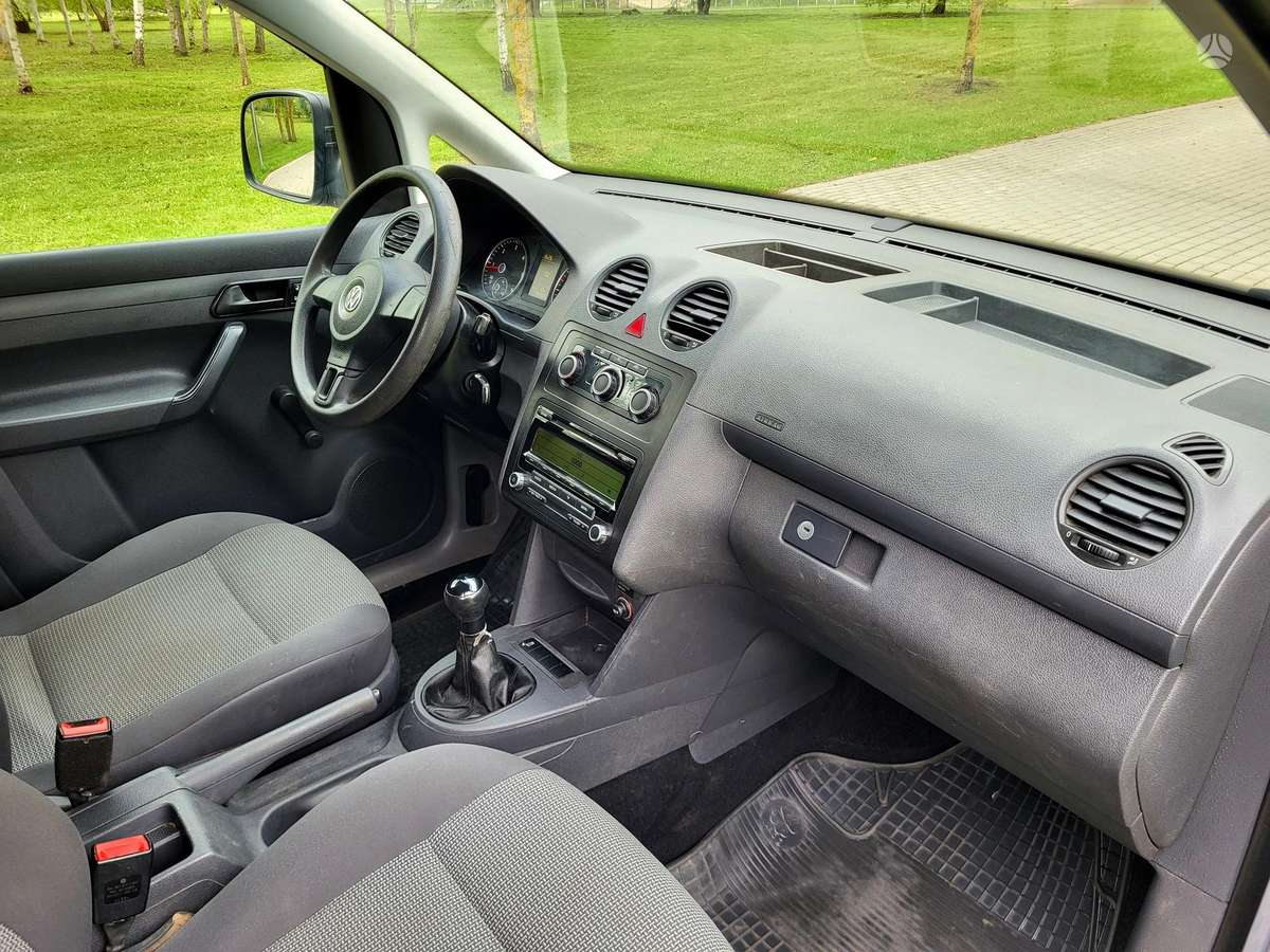 Volkswagen Caddy, 1.6 l., Минивэн