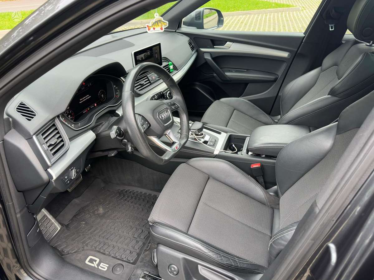 Audi Q5 - 10
