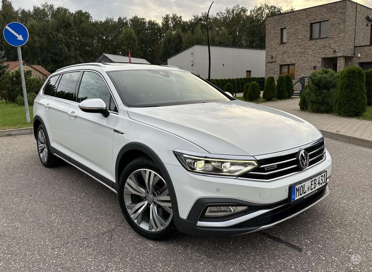 Volkswagen Passat - 2