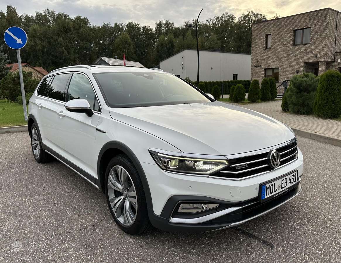 Volkswagen Passat - 5