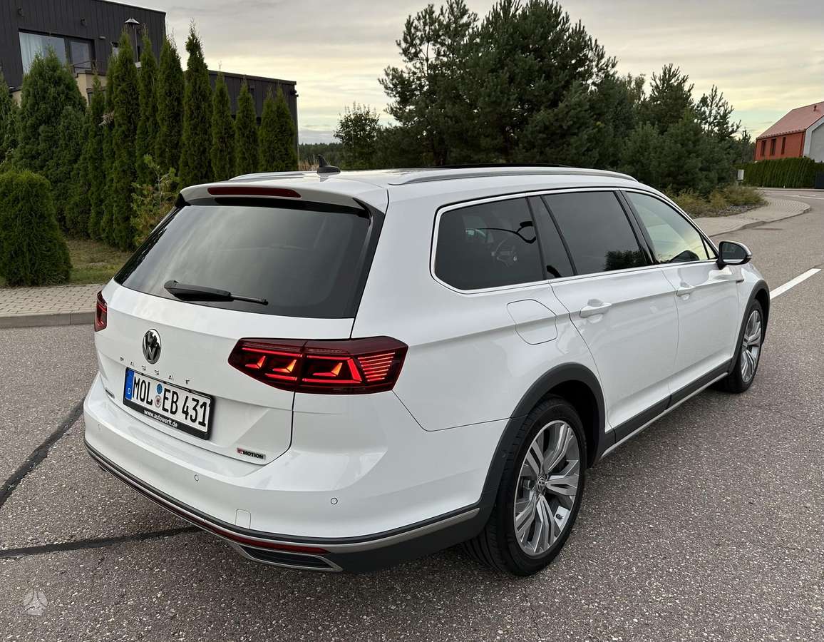 Volkswagen Passat - 7
