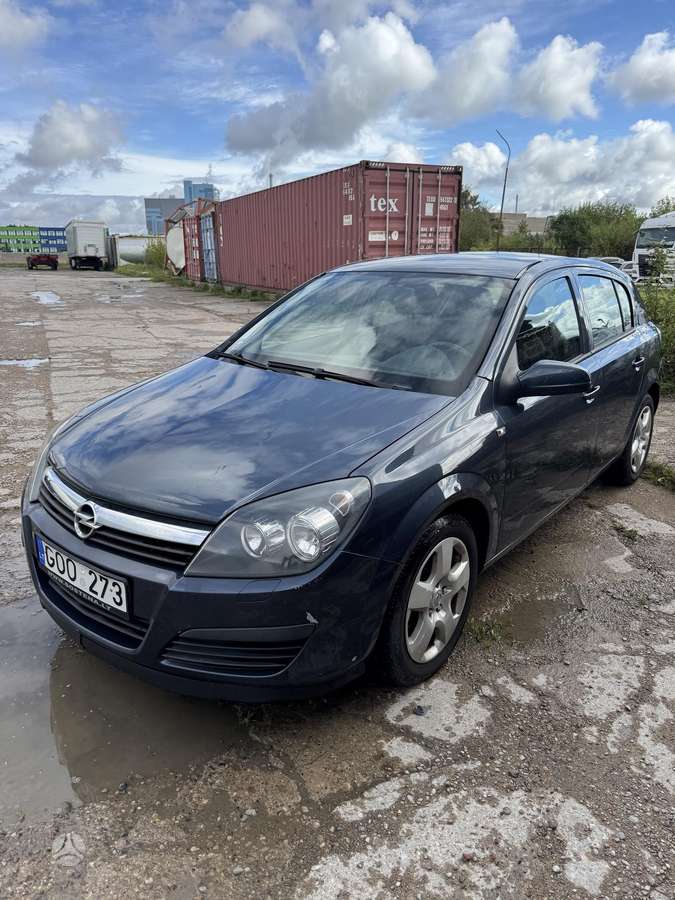 Opel Astra - 1