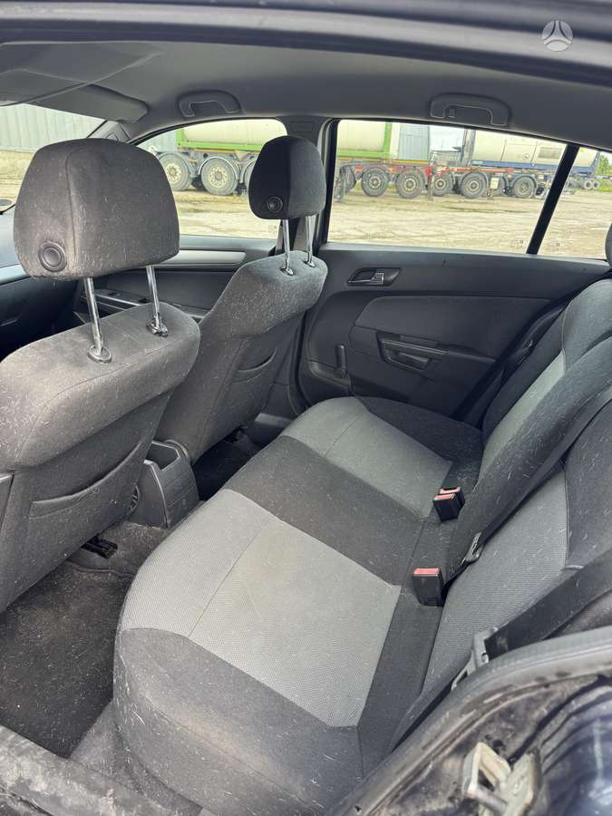 Opel Astra - 6