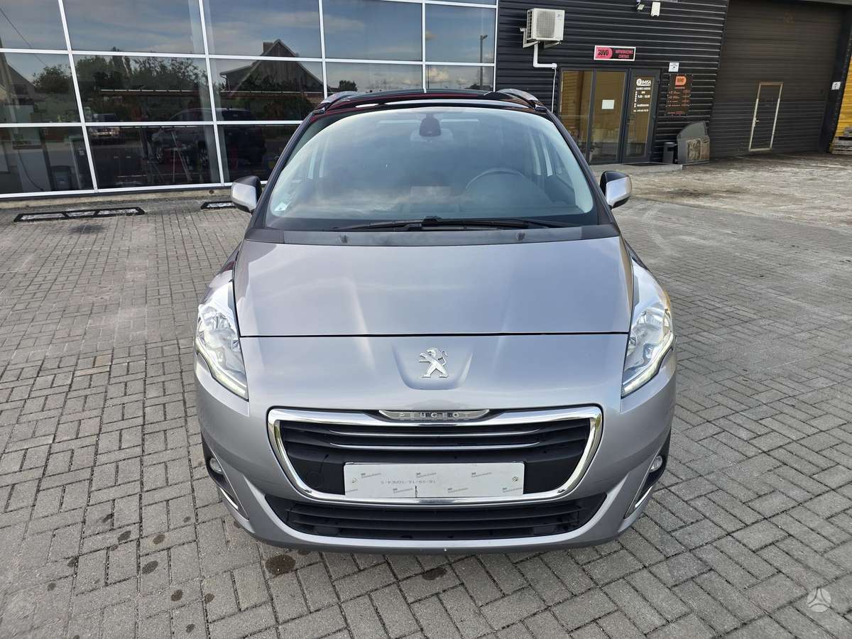 Peugeot 5008 - 4