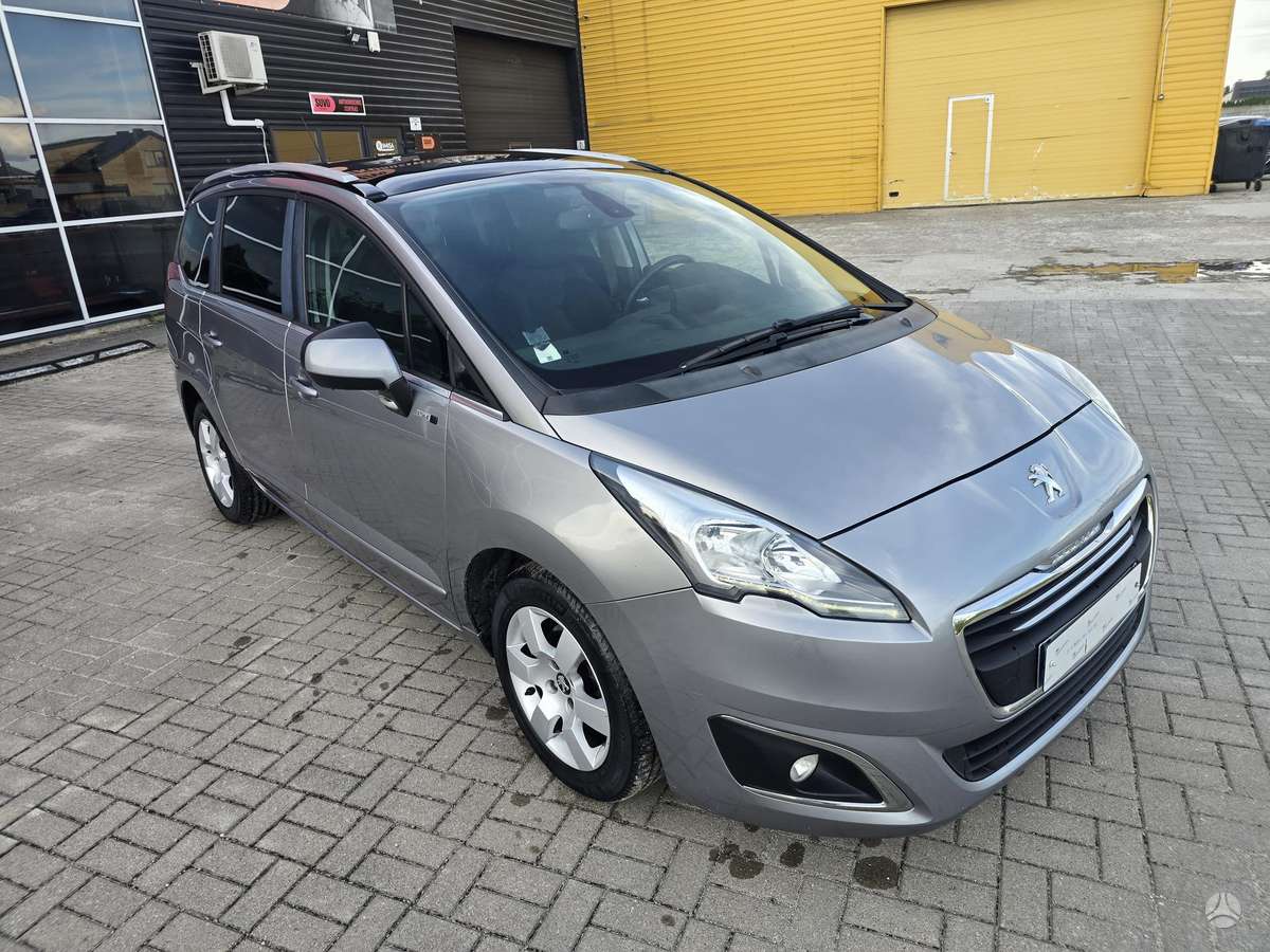 Peugeot 5008 - 5