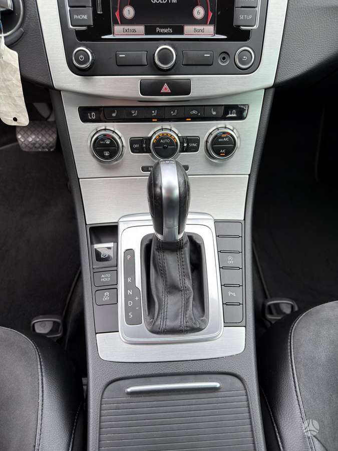 Volkswagen Passat, Универсал
