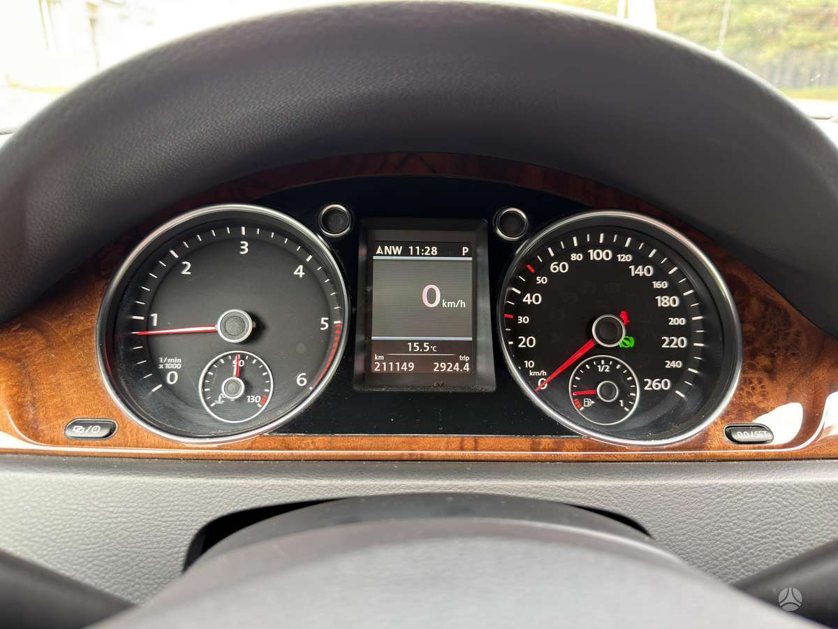 Volkswagen Passat, Универсал