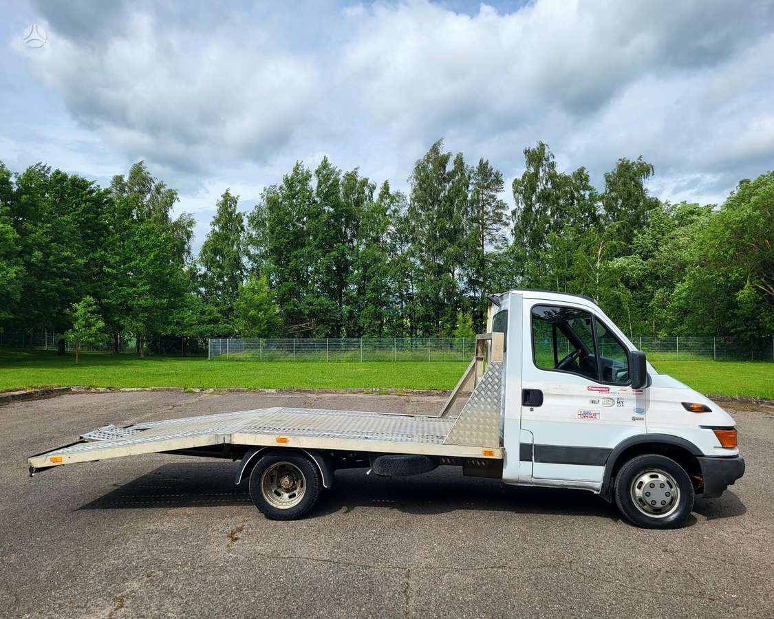 Iveco 35c13, auto transporters