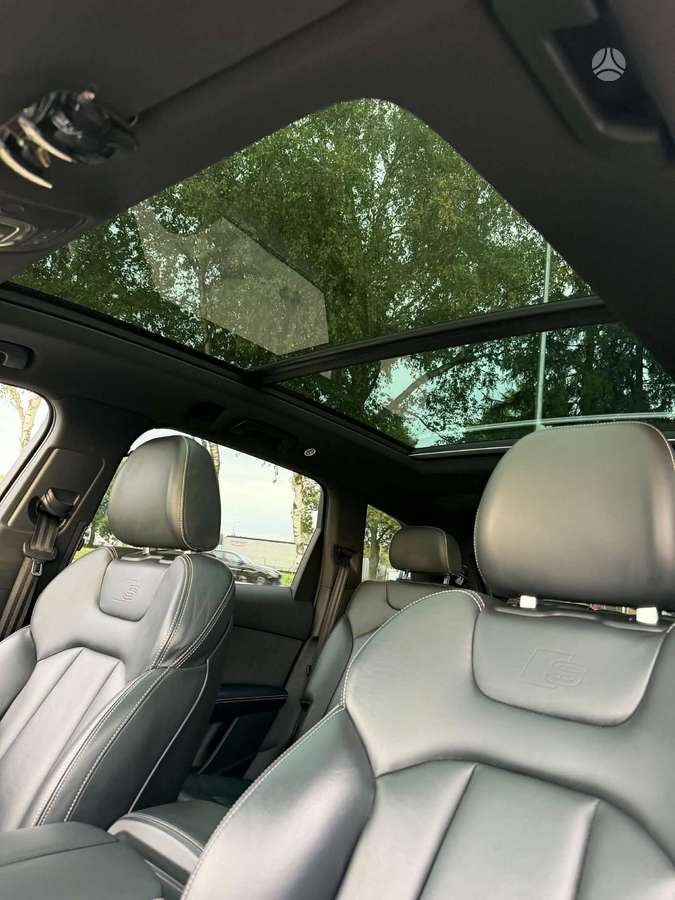 Audi Q7 - 12