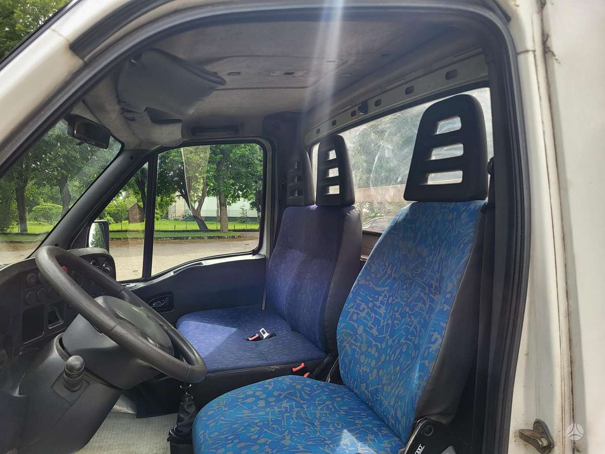 Iveco 35c13, auto transporters