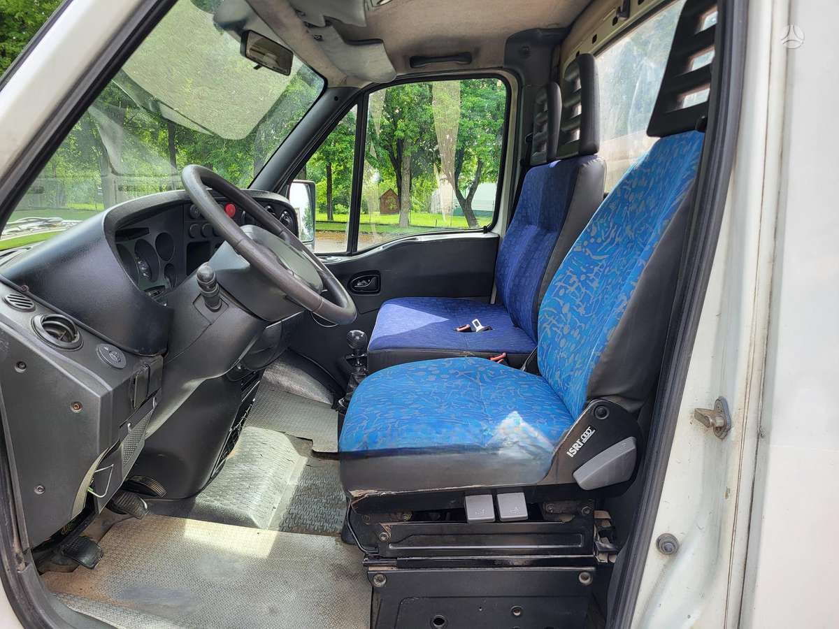 Iveco 35c13, autovežiai