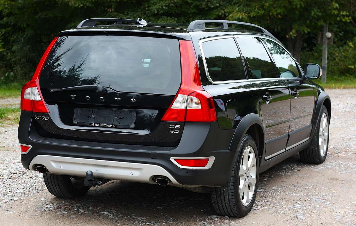 Volvo XC70 - 10