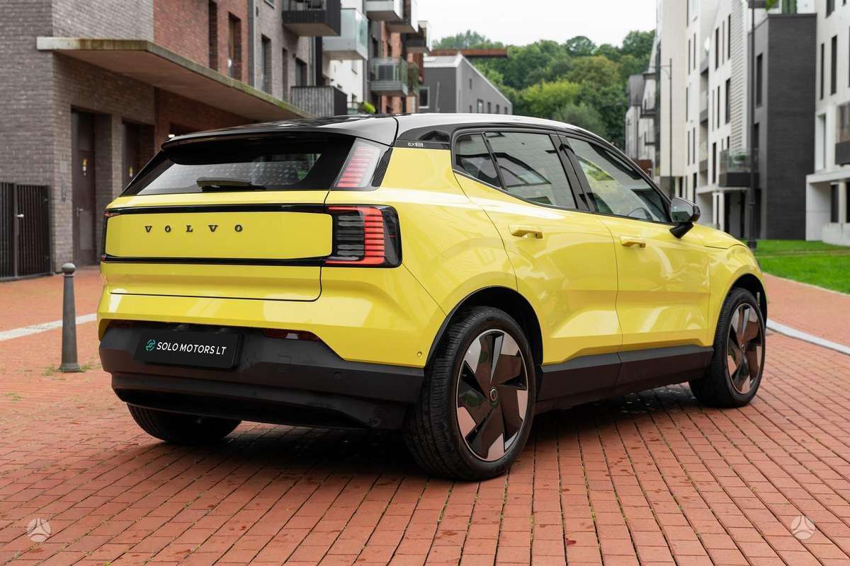 Volvo EX30 - 7