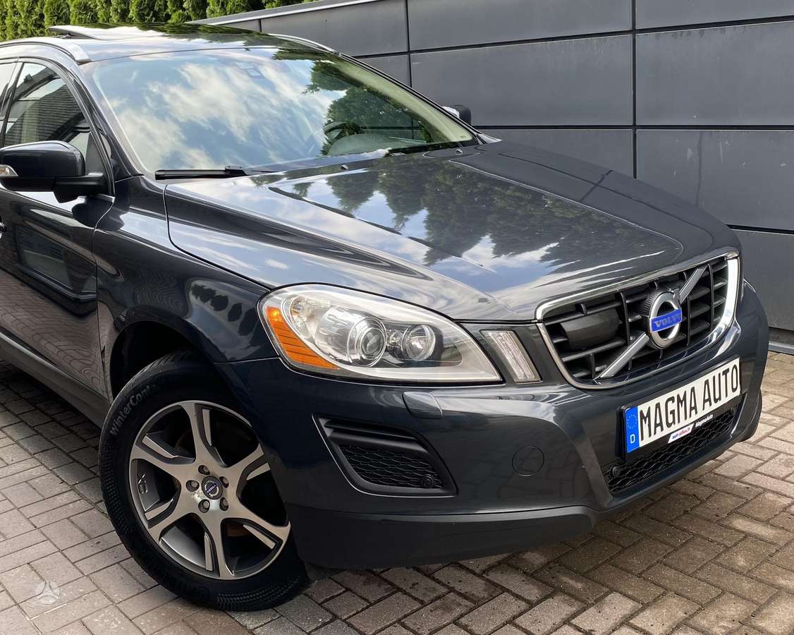 Volvo XC60 - 11