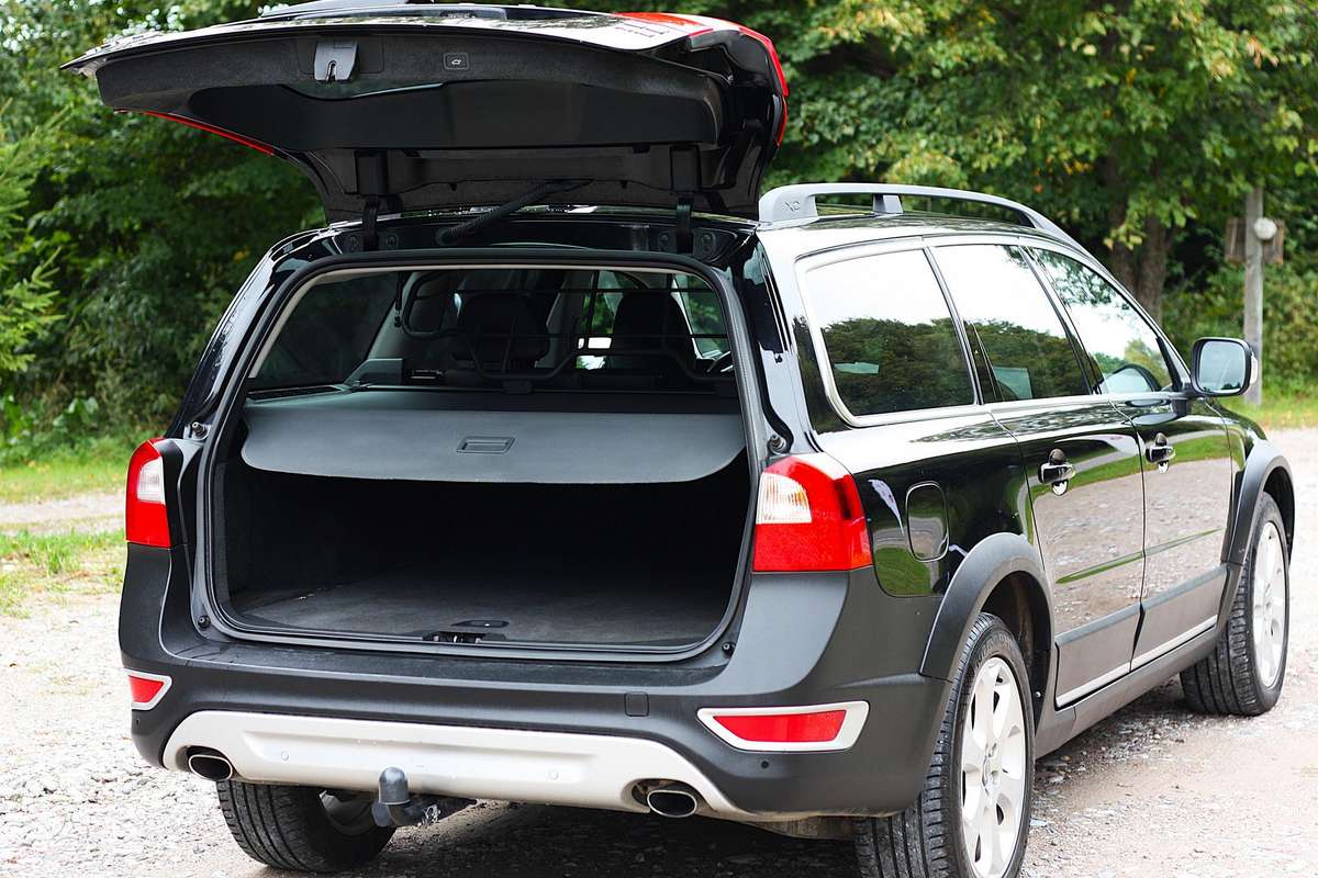 Volvo XC70, 2.4 l., Универсал