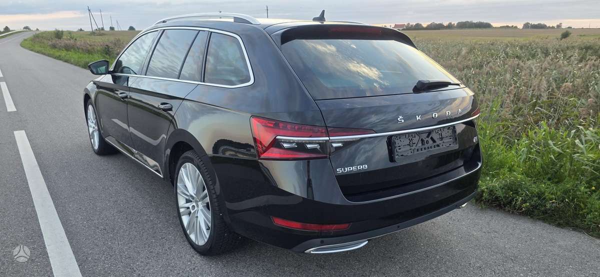 Škoda Superb - 7