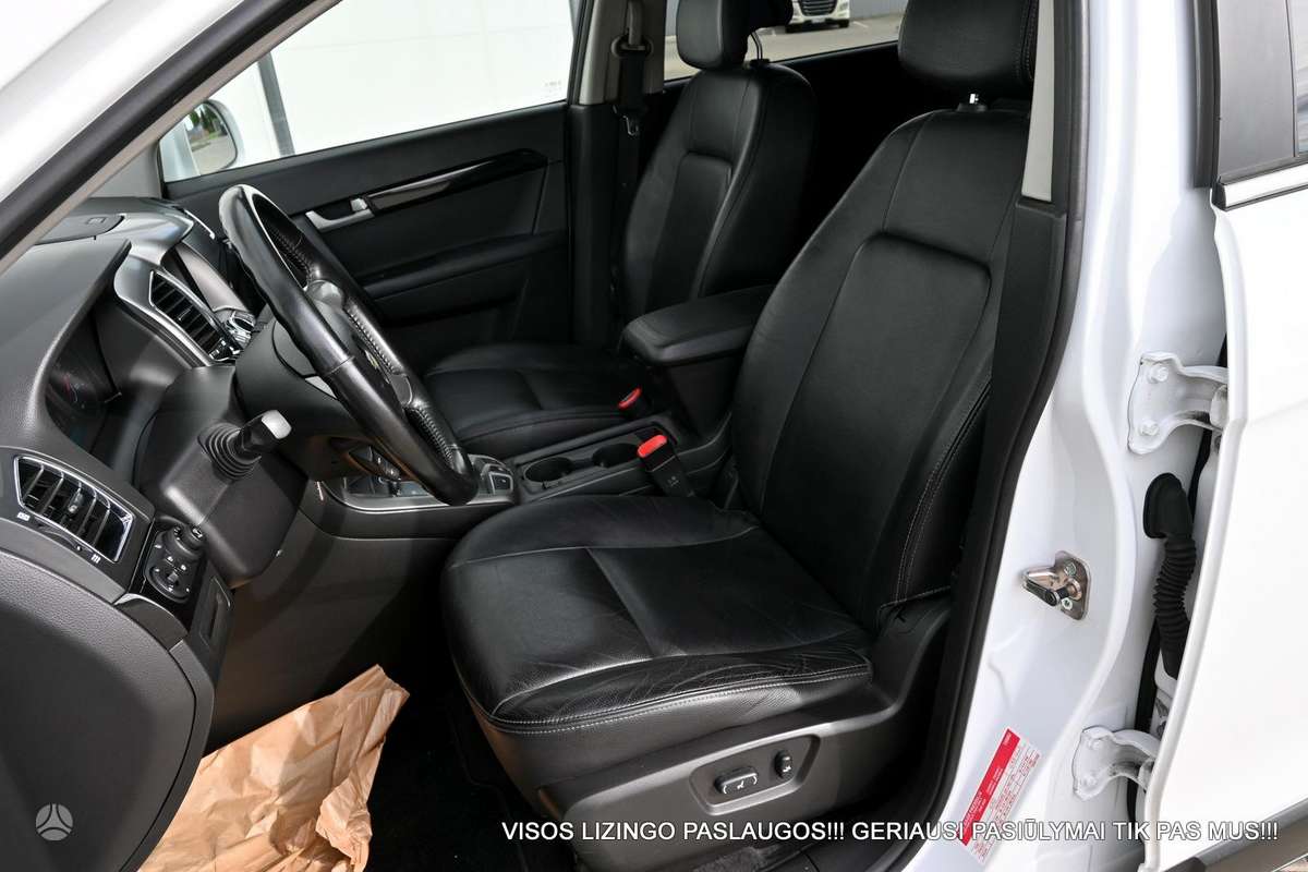Chevrolet Captiva 2011 — photo 21