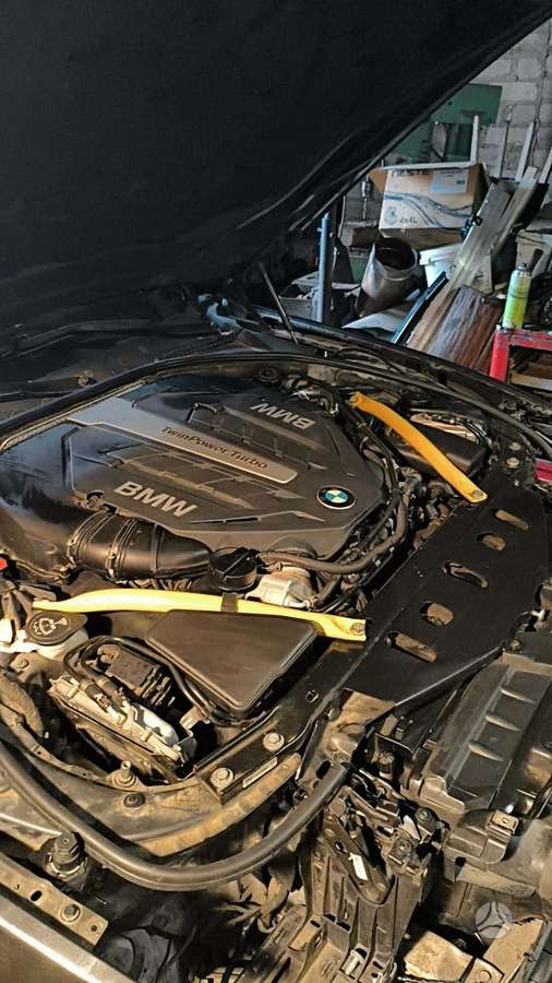BMW 550 - 2