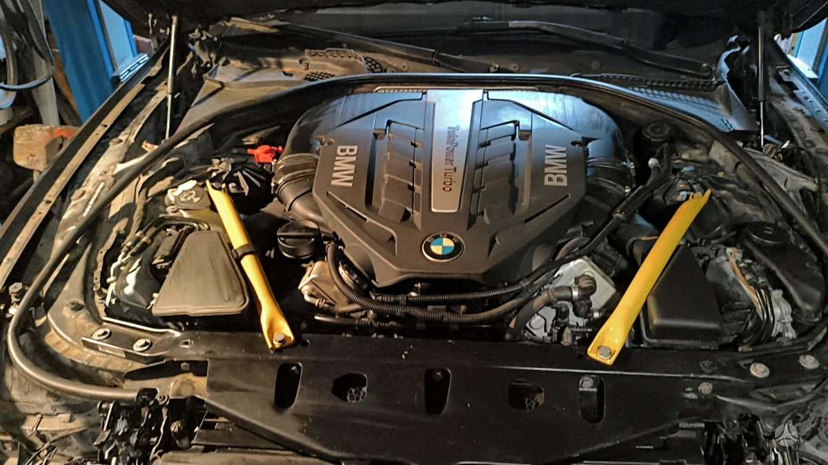 BMW 550 - 6