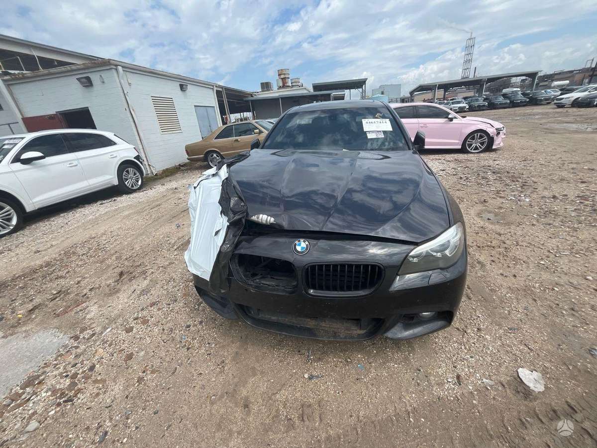 BMW 550 - 9