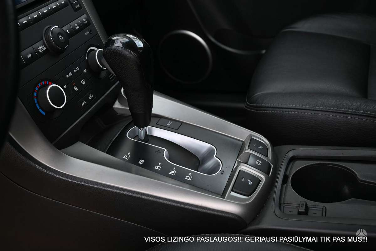 Chevrolet Captiva 2011 — photo 26
